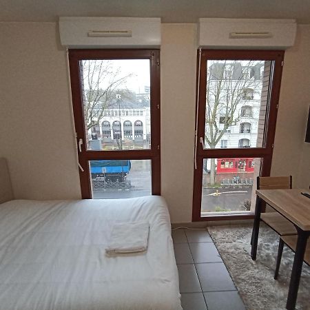 Joli Studio Recent, Plein Centre De Chaville Apartment ภายนอก รูปภาพ